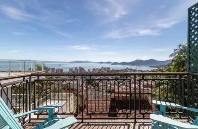 Casa com 4 quartos à venda na Avenida do Antão, --, Centro, Florianópolis