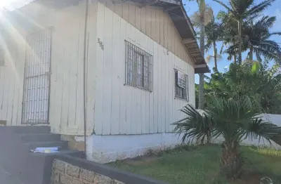Casa residencial de 2 dorms no bairro jardim atlântico