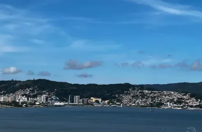 Apartamento com 3 quartos à venda na Rua Capitão Euclides de Castro, --, Coqueiros, Florianópolis