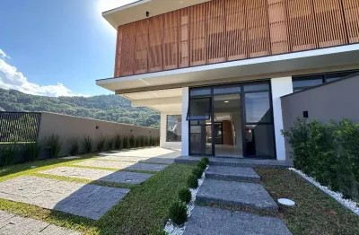 Casa com 3 quartos à venda na Rodovia Doutor Antônio Luiz Moura Gonzaga, --, Rio Tavares, Florianópolis