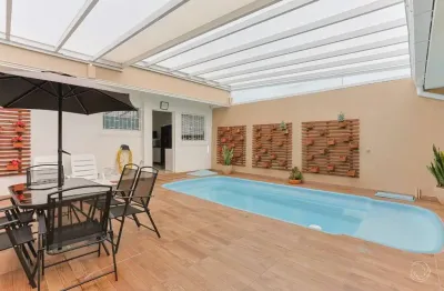 Casa com 2 quartos à venda na Rua Itamirim, --, Itacorubi, Florianópolis