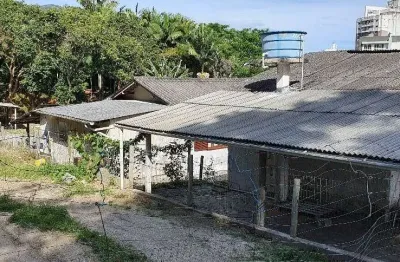 Terreno à venda na Servidão Alexandre Euzébio Jacinto, --, Itacorubi, Florianópolis