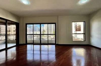 Apartamento com 4 quartos à venda na Avenida Jornalista Rubens de Arruda Ramos, --, Centro, Florianópolis