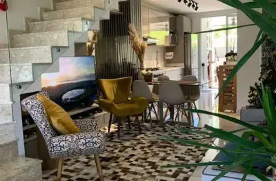 Casa com 3 quartos à venda na Rua João de Barro, --, Canasvieiras, Florianópolis