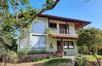 Casa em condomínio fechado com 3 quartos à venda na Rua Vereador Osni Ortiga, --, Lagoa da Conceição, Florianópolis