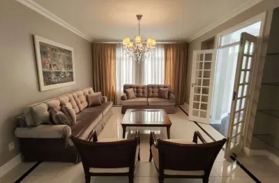 Casa com 4 quartos à venda na Rua Berlim, --, Córrego Grande, Florianópolis