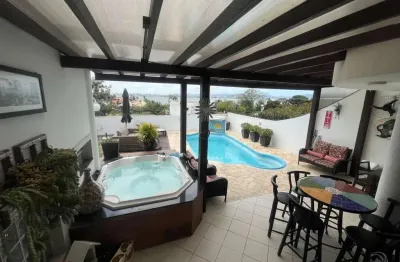 Casa com 6 quartos à venda na Rua Mário Estevão dos Santos, --, Ponta de Baixo, São José