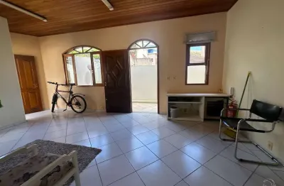 Casa residencial com 4 quartos no centro de florianópolis