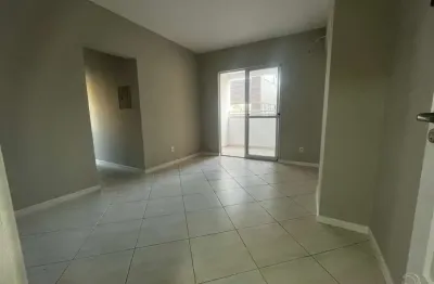 Apartamento com 3 quartos no centro de florianópolis