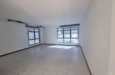 Sala comercial de 78,60 m²  no centro de florianópolis