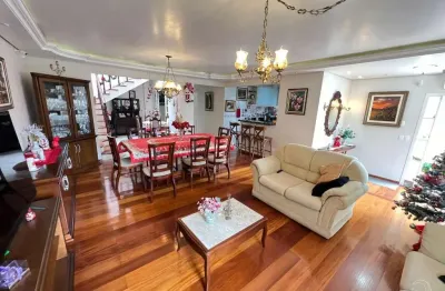 Casa com 5 quartos à venda na Rua José Francisco Dias Areias, --, Trindade, Florianópolis