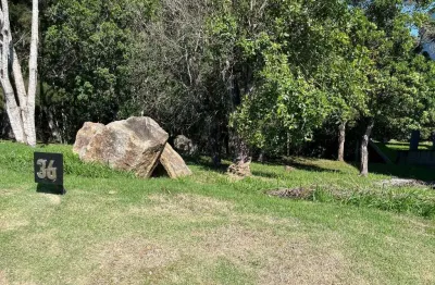 Terreno em condomínio fechado à venda na Rodovia Haroldo Soares Glavan, --, Cacupé, Florianópolis