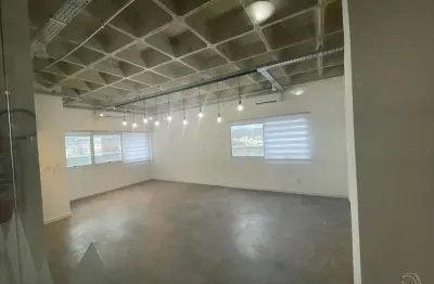 Sala comercial à venda na Avenida Desembargador Vítor Lima, --, Trindade, Florianópolis