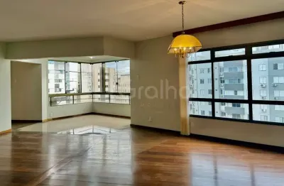 Apartamento com 5 quartos à venda na Rua Frei Caneca, --, Agronômica, Florianópolis