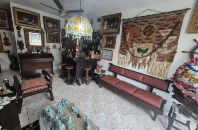 Apartamento com 3 quartos sendo 1 suíte em coqueiros