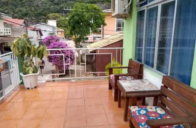 Prédio à venda na Servidão Timóteo José Mariano, --, Barra da Lagoa, Florianópolis