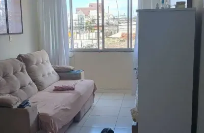 Apartamento com 3 quartos à venda na Avenida Leoberto Leal, --, Barreiros, São José