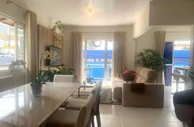 Casa comercial e residencial de 3 quartos na trindade