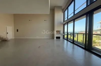 Duplex de 3 suítes no bairro jurerê, florianópolis.