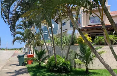 Tríplex no condomínio marina village - conforto e elegância perto da praia!