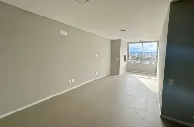 Apartamento com 2 suítes no jardim atlântico em florianópolis.