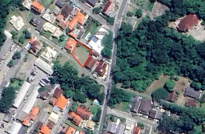 Terreno em condomínio fechado à venda na Rua Isid Dutra, --, Sambaqui, Florianópolis