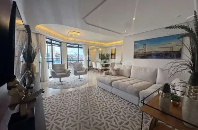 Apartamento de 337m² com 3 quartos sendo 1 suíte no bairro balneário
