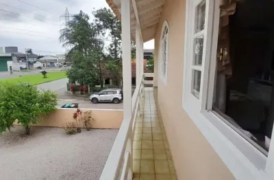 Casa com 3 quartos sendo 1 suíte no bairro jardim eldorado em palhoça