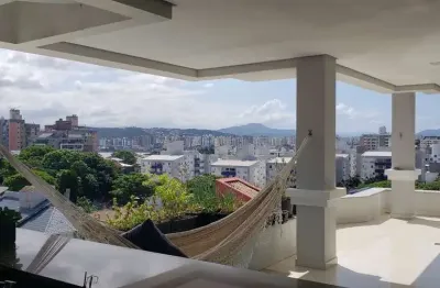Casa residencial com 505m² e 4 suítes no bairro itaguaçu