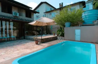 Casa com 4 quartos à venda na Rua Vereador Frederico Veras, --, Pantanal, Florianópolis