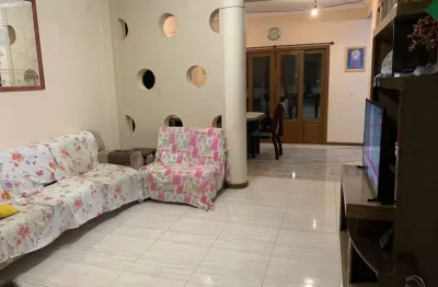 Casa em condomínio fechado com 4 quartos à venda na Avenida Deputado Diomício Freitas, --, Carianos, Florianópolis