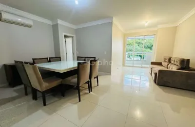 Apartamento de 127m² com 4 quartos sendo 1 suíte no itacorubi