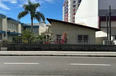 Terreno à venda na Avenida Barão do Rio Branco, --, Centro, Palhoça