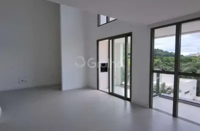 Duplex com 2 suítes e 92m² privativos em jurerê internacional, florianópolis