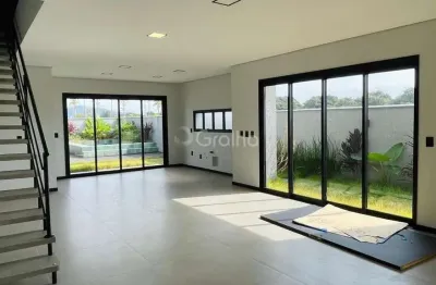 Casa de alto padrão com 3 suítes na vargem do bom jesus, florianópolis