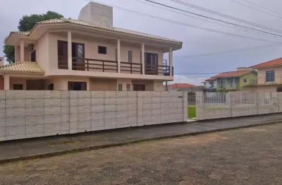 Casa com 3 quartos à venda na Rua Galvão, --, Carianos, Florianópolis