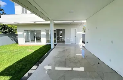 Casa residencial com 4 suítes e 280m² privativos na vargem pequena, florianópolis