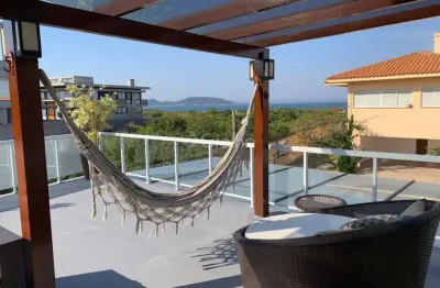 Casa de 355m² com 4 quartos sendo 1 suíte no morro das pedras