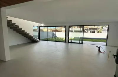 Casa em condomínio fechado com 4 quartos à venda na Rua Intendente Antônio Damasco, --, Ratones, Florianópolis