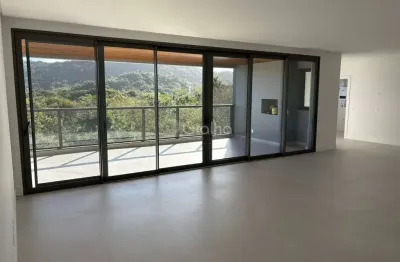 Apartamento com 3 suítes e 230m² privativos em jurerê internacional, florianópolis