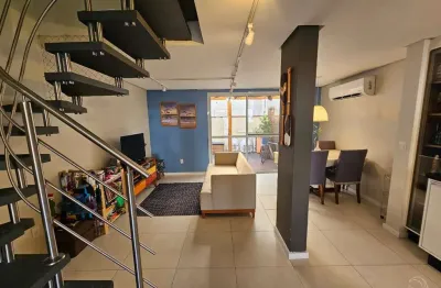 Casa com 96m² com 2 suítes no bairro morro das pedras