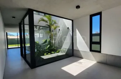 Sobrado alto padrão à venda com 3 quartos - ingleses norte, florianópolis