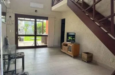 Casa com 3 quartos à venda na Rua Grumixama, --, Campeche, Florianópolis