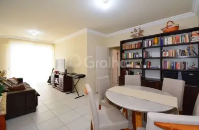 Apartamento de 86m² com 3 quartos sendo 1 suíte no centro