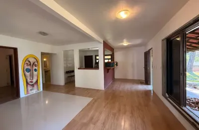 Casa com 3 quartos à venda na Rua Hermes Guedes da Fonseca, --, Armação do Pântano do Sul, Florianópolis