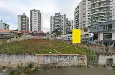 Terreno de esquina à venda em barreiros - localização estratégica!