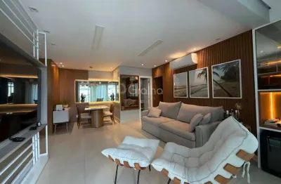 Cobertura de 154m² com 3 quartos sendo 1 suíte em jurerê