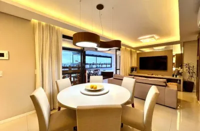 Cobertura de 141m² com 3 quartos sendo 1 suíte no kobrasol