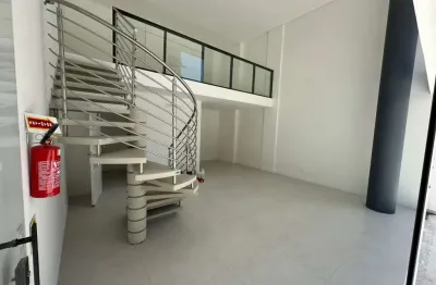 Loja no empreendimento plenty sea, com 73,67 m² de área privativa, em jurerê, florianópolis.