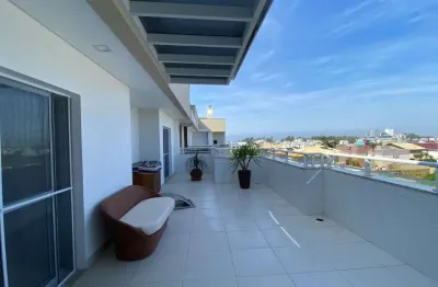 Cobertura com 01 suíte fica 350m da praia do campeche  florianópolis sc
